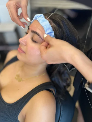Threading-and-Eyebrow